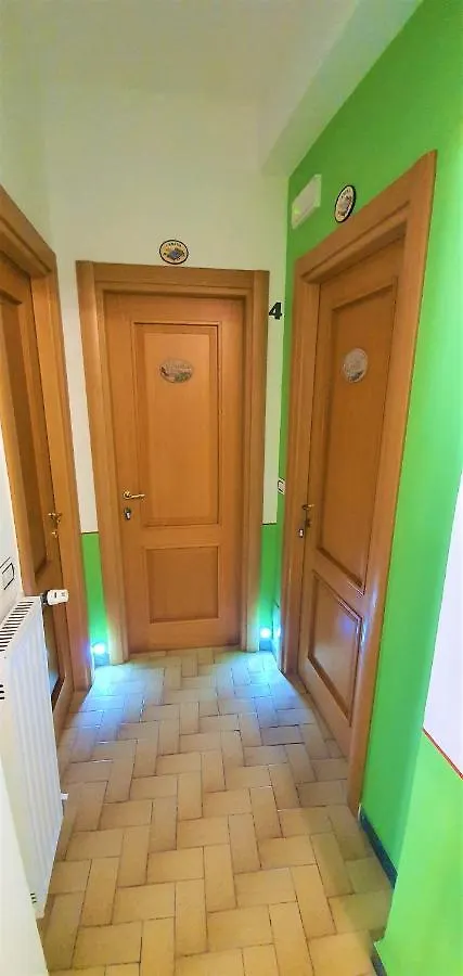 Bed & Breakfast B&B Le Quattro Stagioni Levanto Italy